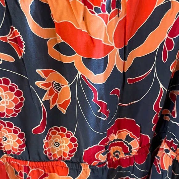 Spaghetti strap Gap floral midi dress. - Picture 6 of 7